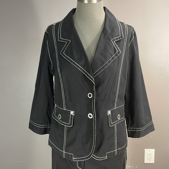 Cotton Ginny stylish black white stitching 2 piece suit.  13 P pants L blazer - Picture 7 of 17